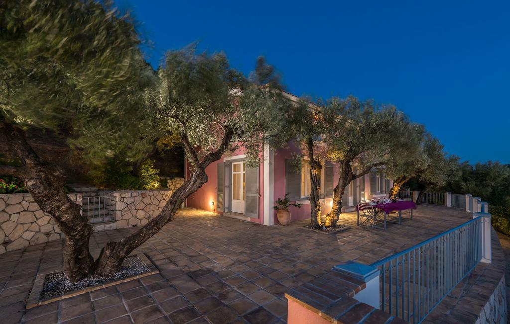 Villa Oliva, In A Serene Location & Private Pool, By Zantewize Akrotiri  Exterior photo